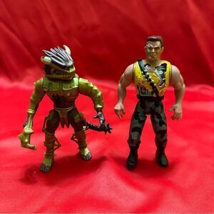 Terminator/spike predator action figures